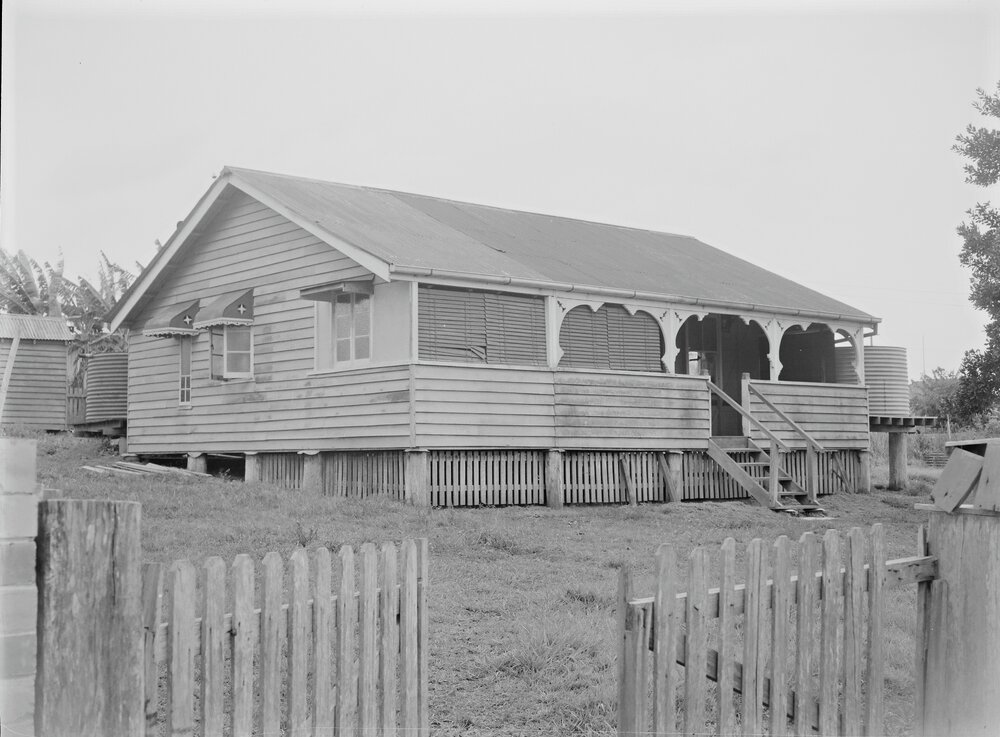 Dwelling, Sam McKinnon Family, Tewantin, 1955