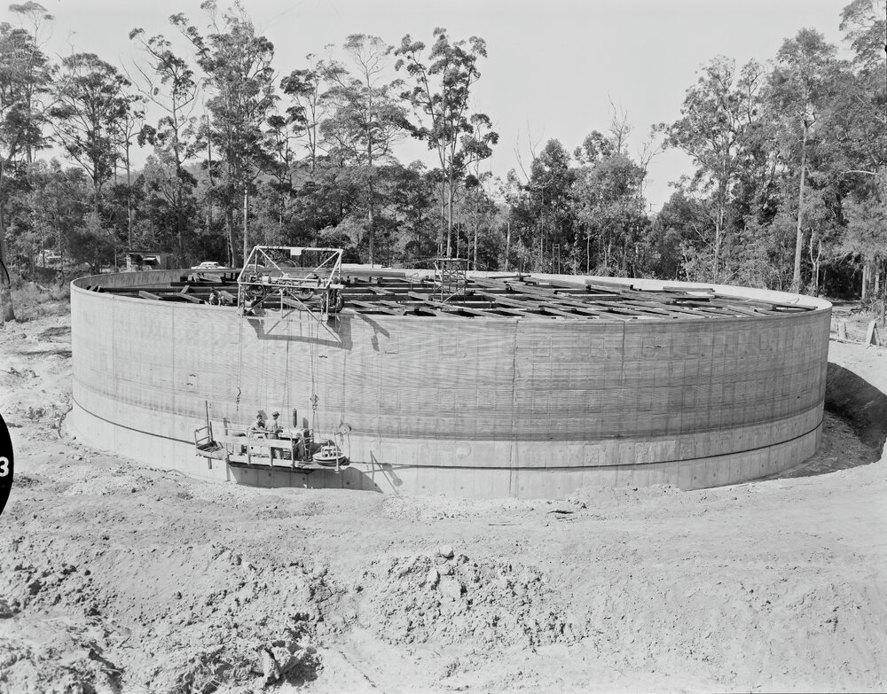 Construction, reservoir, Tewantin Range, Tewantin, 1963