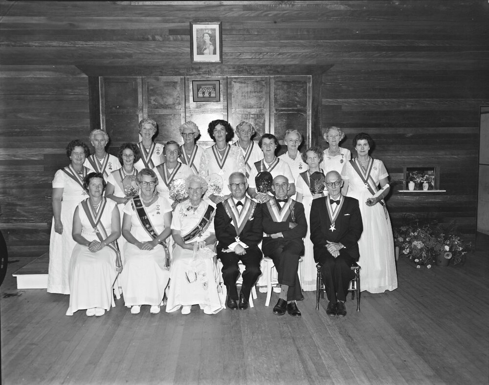 Members, Order of the Eastern Star, Tewantin Lodge No 355, Tewantin, 1954