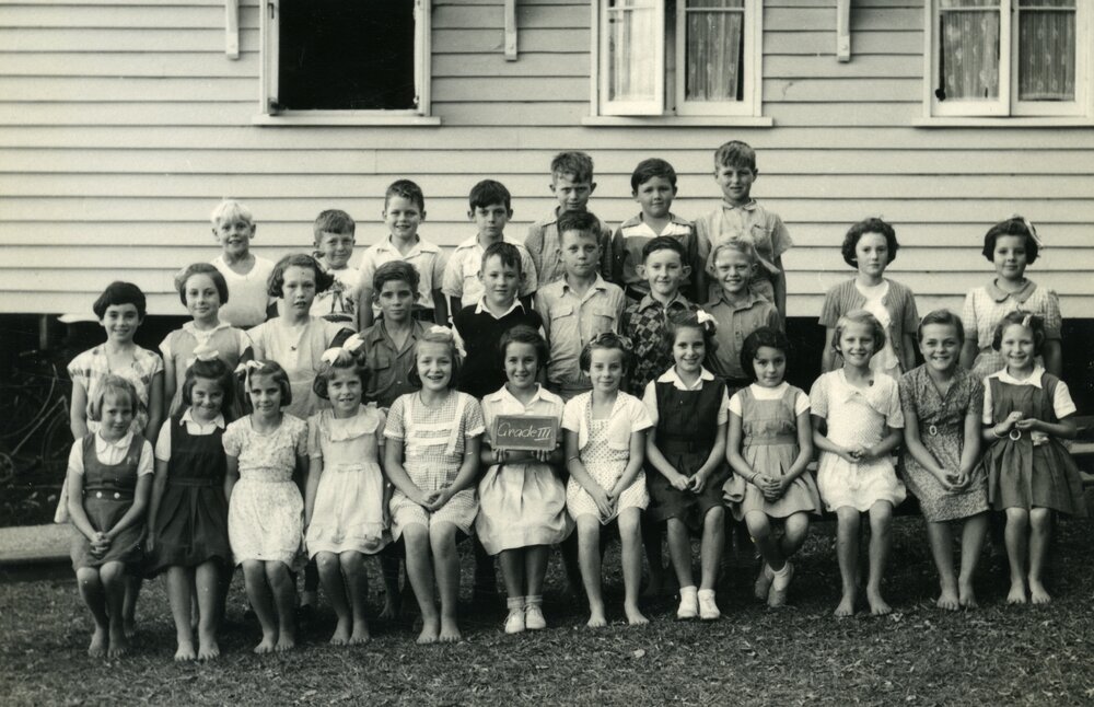 Class photo, Grade 3, Pomona Rural School,  Pomona, 1954