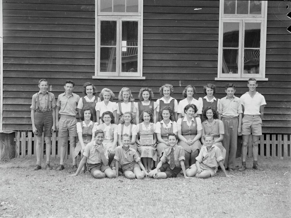 Class photo, Grade - Secondary Department, Pomona Rural School, Pomona, 1948