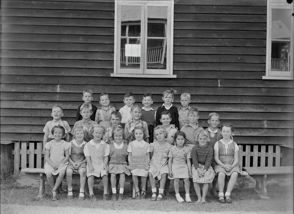 Class photo, Grade Prep 2, Pomona Rural School, Pomona, 1949