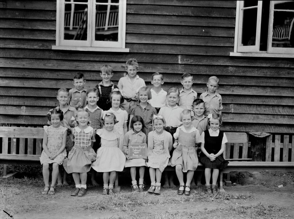 Class photo, Grade Prep 4, Pomona Rural School, Pomona, 1950