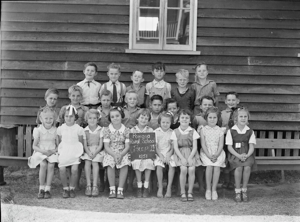 Class photo, Prep 4, Pomona Rural School, Pomona, 1951