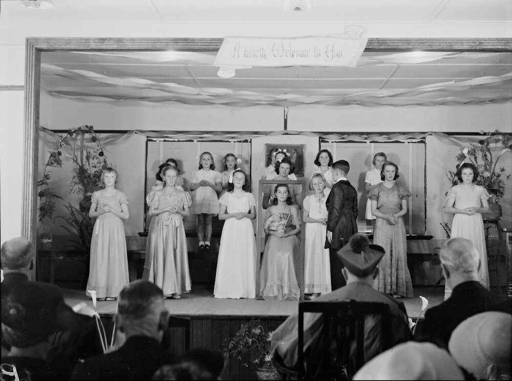 Student presentation,  Rev. Dr. Edward J. Doody, St Patrick's Convent, Pomona, April 1948