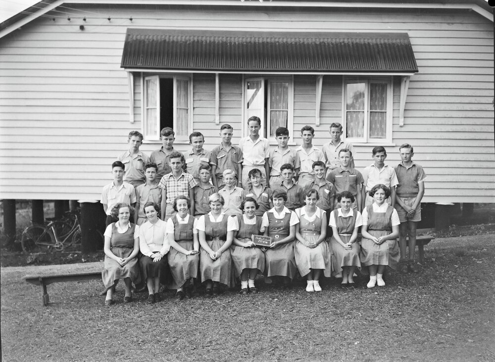Class photo, Sub Junior, Pomona Rural School, Pomona, 1954