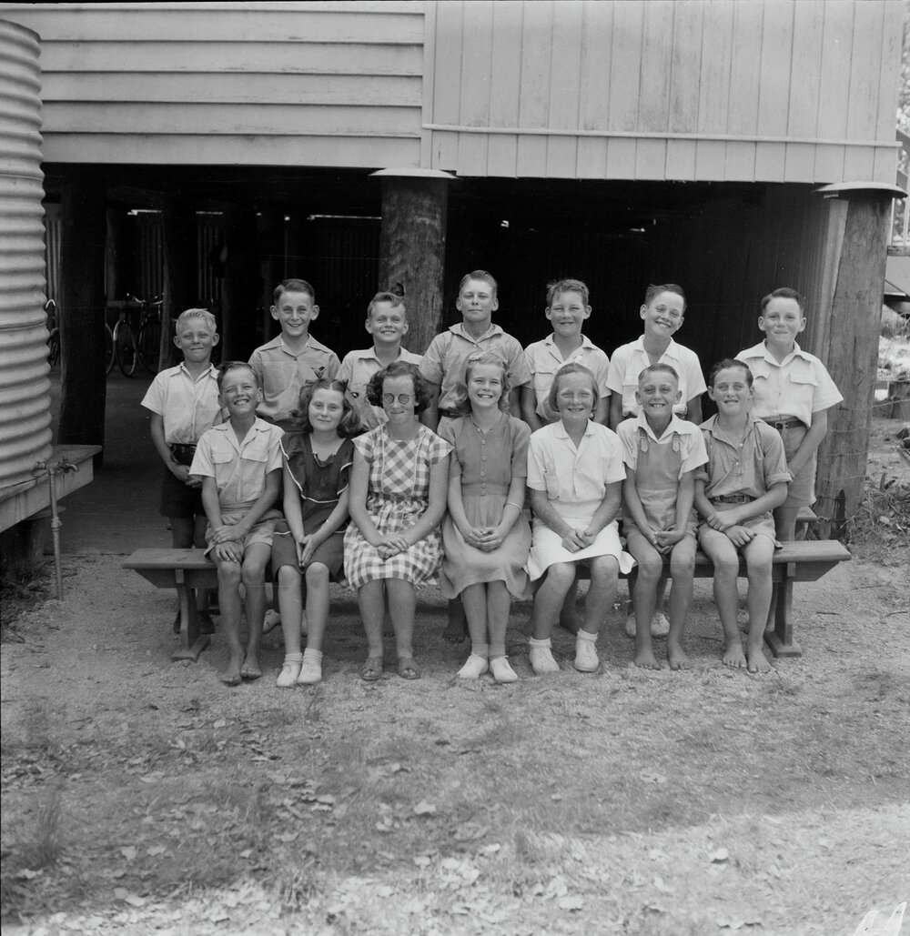 Class photo, Federal State School, Federal, 1951