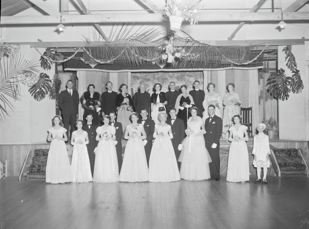Attendees, Church of England Debutante Ball, Majestic Theatre, Pomona, 1954