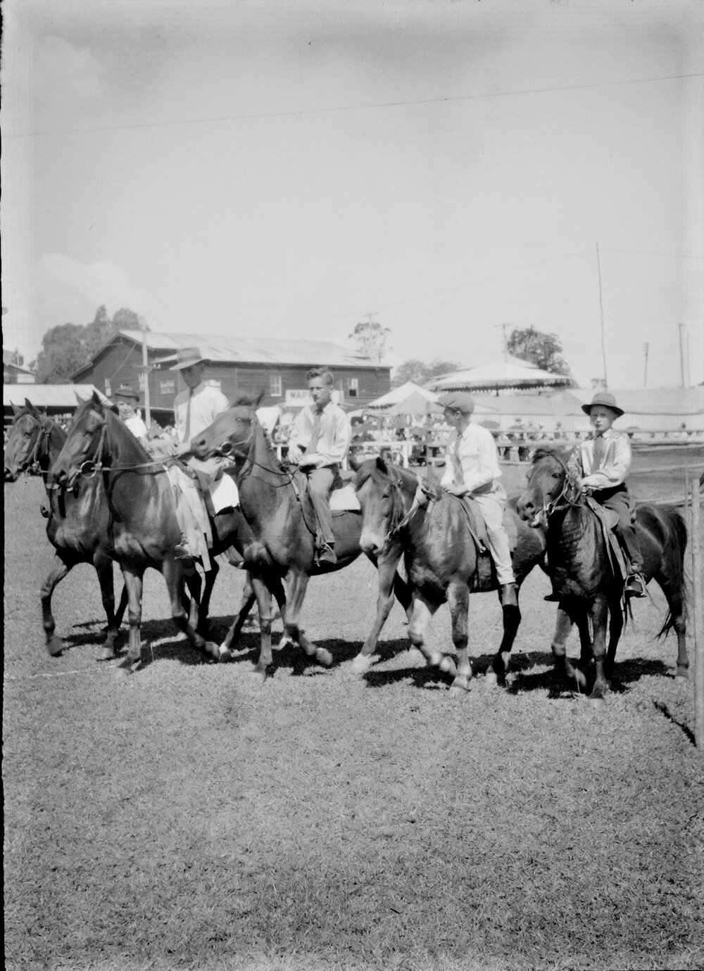 Equestrian demonstration, Noosa Show, Pomona Showgrounds, Pomona, 1952