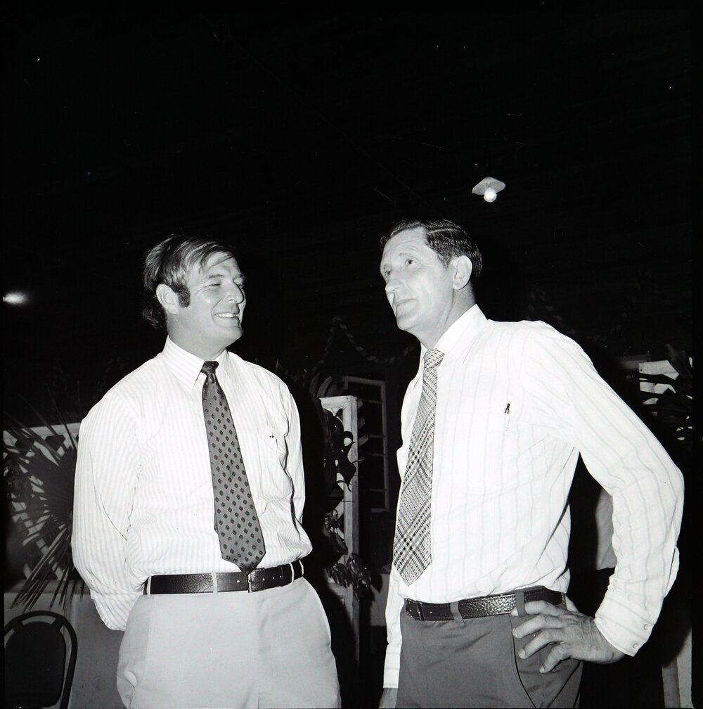 The Right Honourable Doug Anthony (l) (Federal leader of the National Party) with Mr Gordon Simpson, Pomona, 1 November 1974 