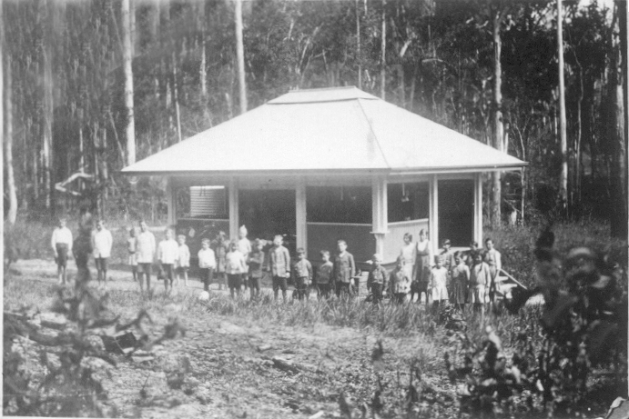 School group, Lawnville State School, Black Mountain, November 1917