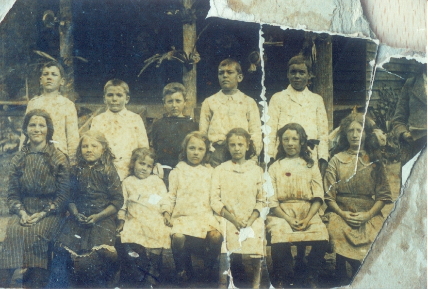 School group, Cooloothin Creek State School, Cooloothin Creek, Boreen Point, 1916