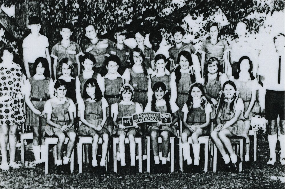 Class photo, Grade 6, Pomona&nbsp;State School,&nbsp;Pomona, 1972
