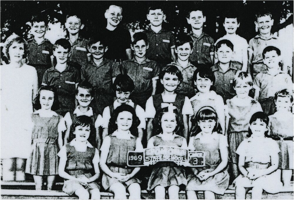 Class photo, Grade 3, Pomona&nbsp;State &nbsp;School,&nbsp;Pomona, 1969