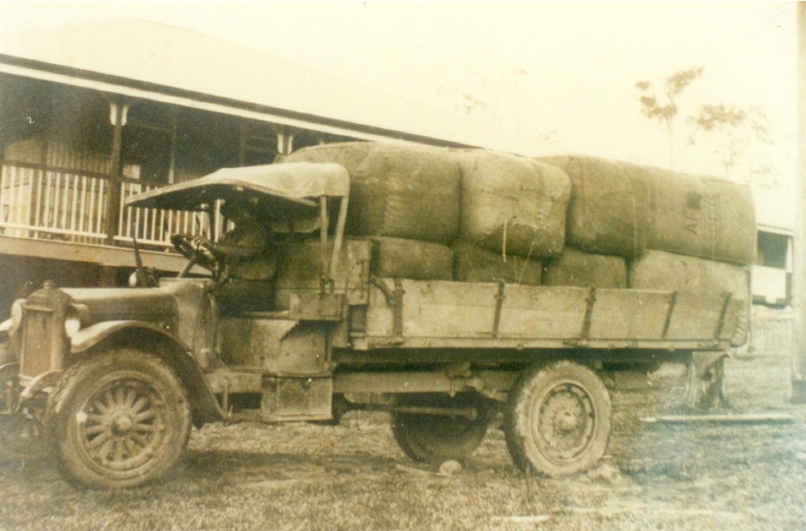 Wool carrier, Bill Doran, Kin Kin
