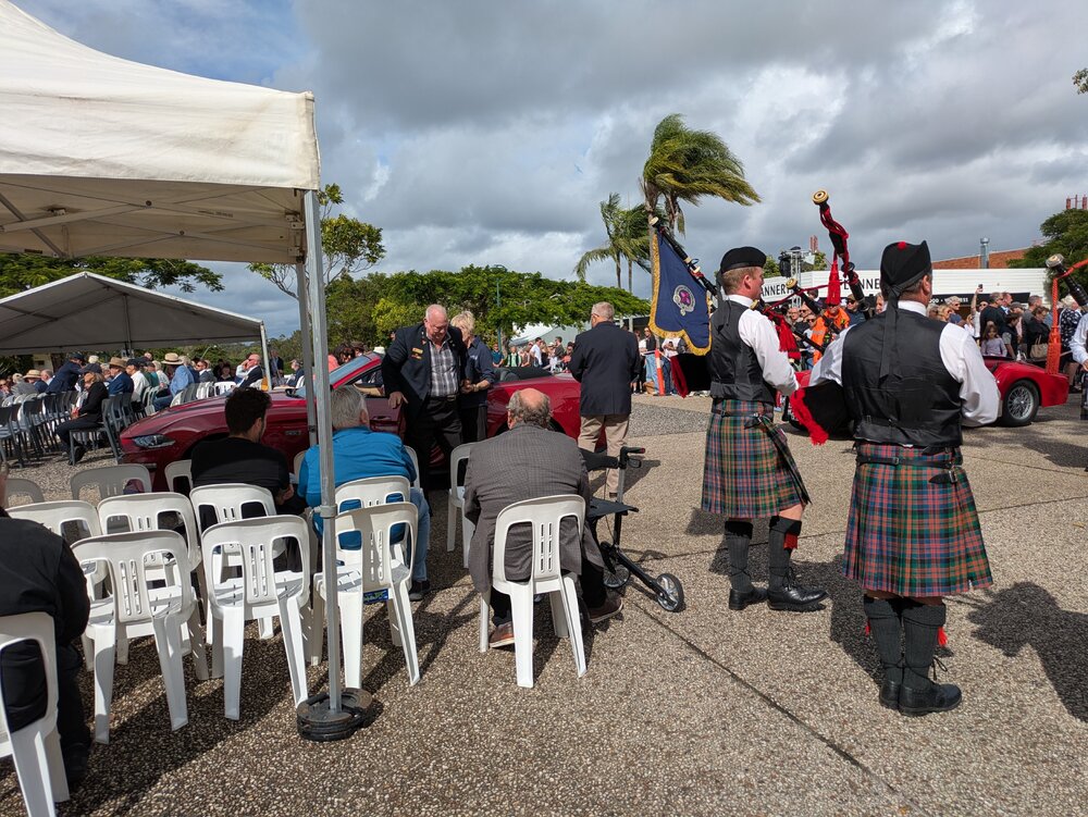 Veterans and Noosa &amp; District Pipe Band, ANZAC Day parade, Tewantin, 25 April 2026