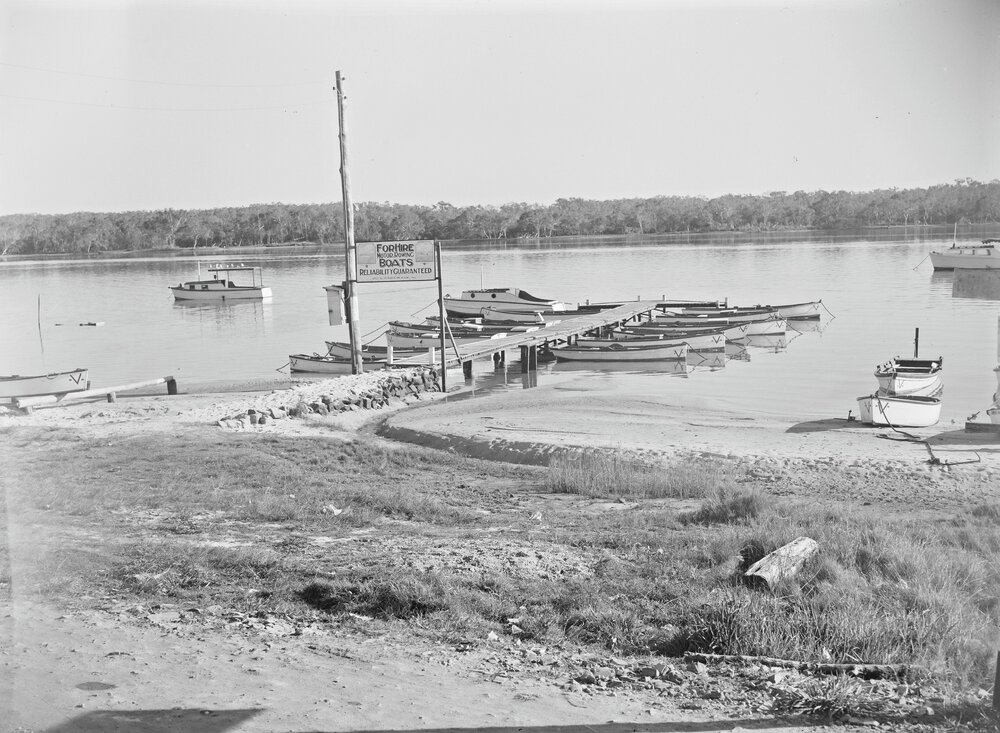 V Boat Hire and jetty, Gympie Terrace, Noosaville, 1955