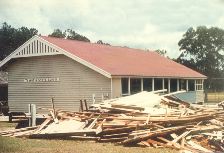 Demolition, Tewantin State School buildings, Tewantin, 6-7 November 1968