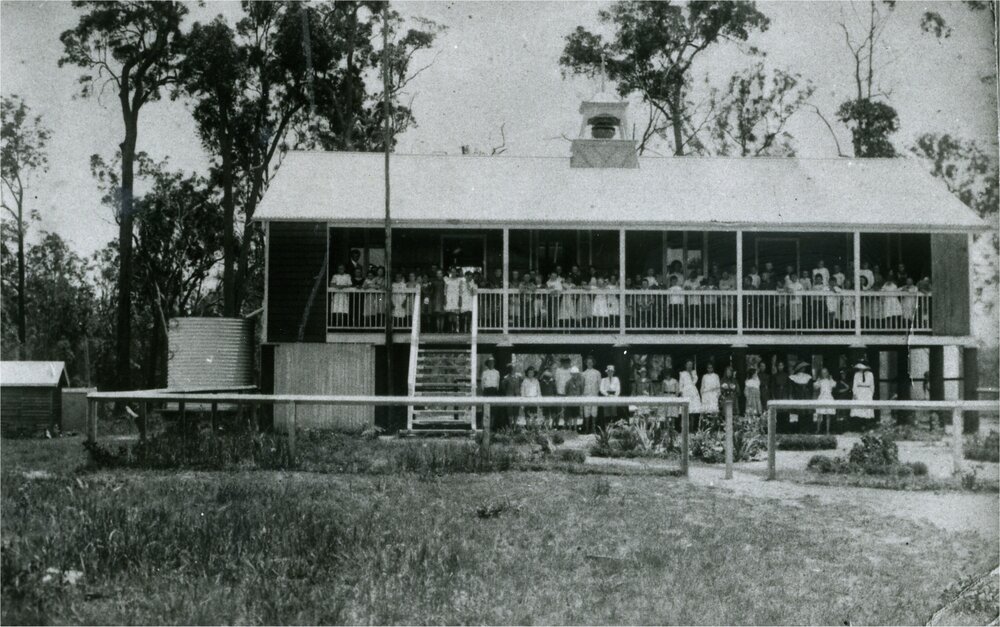 Students and Teachers, Cooroy State School, Cooroy, ca 1917