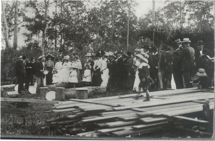 Ceremony, stump capping, Methodist Church, Cooroy, ca 1911