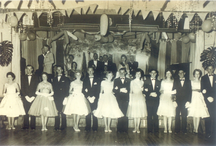 Participants and partners, 'Miss Noosa Show', Noosa Country Show Ball, Pomona, ca 1960s