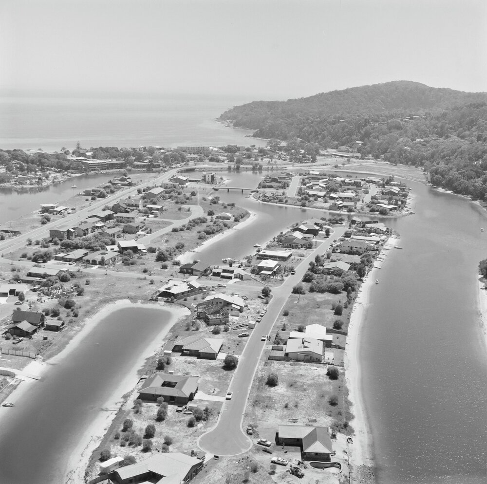 Aerial photo, Noosa Heads, 11 December 1979