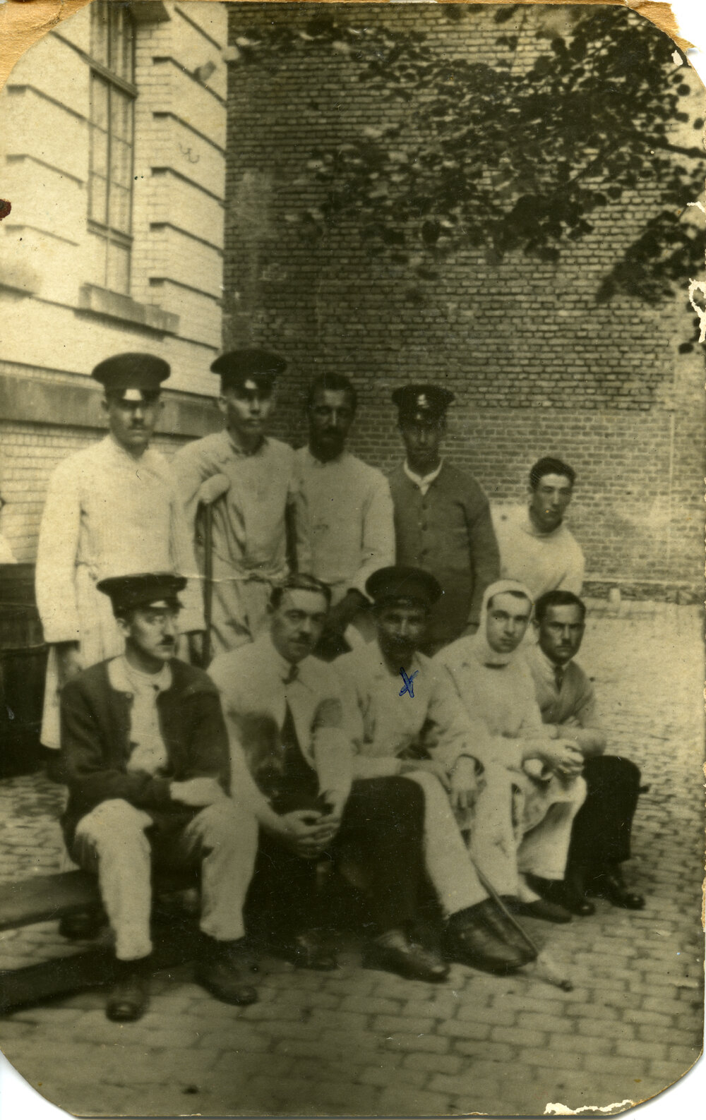 Recovering soldiers, England, ca 1919
