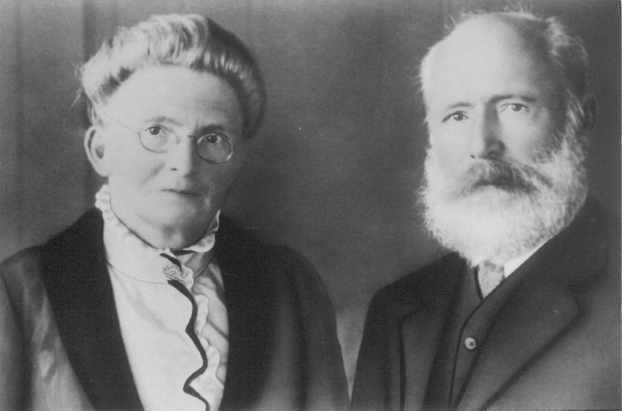 Portrait, William Sanderson and Bridget Sanderson, Cooran, ca 1932
