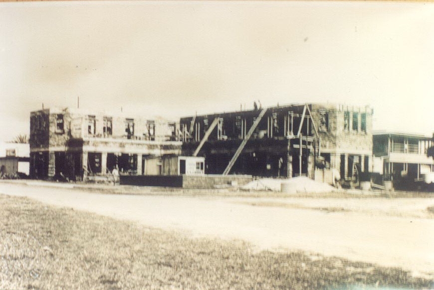 Royal Mail Hotel under re-construction, Tewantin, 1940-1941