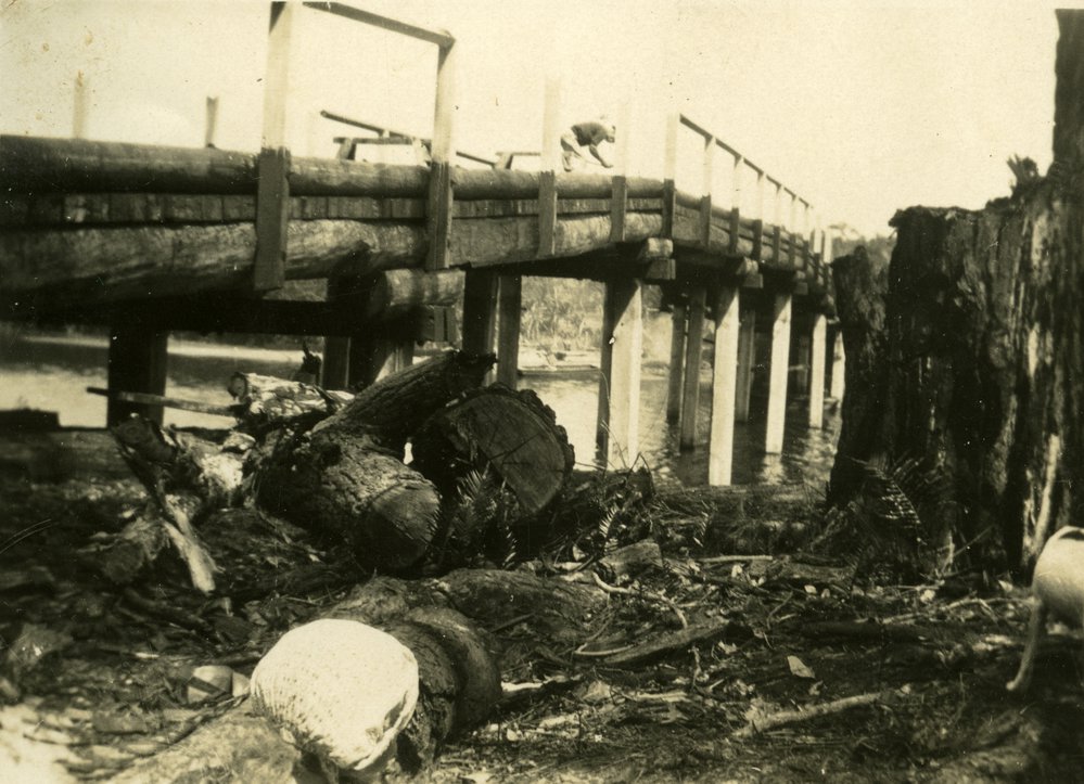 Construction, Weyba Creek Bridge, Weyba Creek, Noosaville, 1930