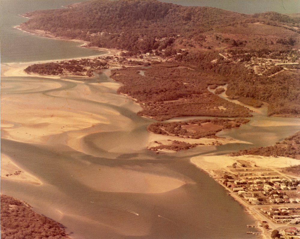 Aerial photograph, Noosa Sound development, Noosa Heads, ca 1972 - 1973
