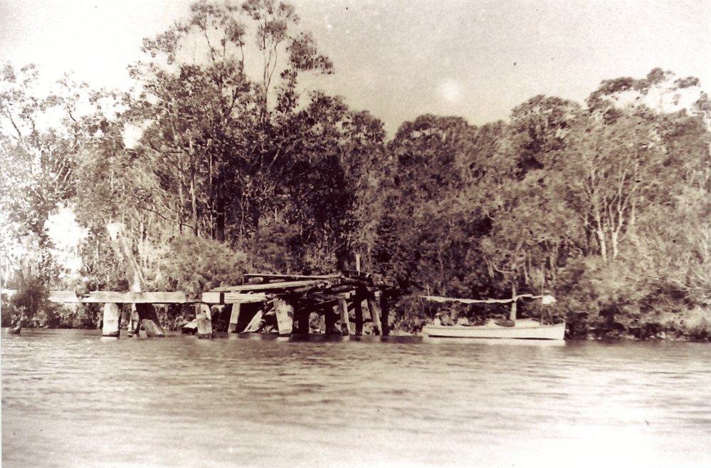 'Como', Weyba Creek Bridge, Noosa Heads,  ca 1918