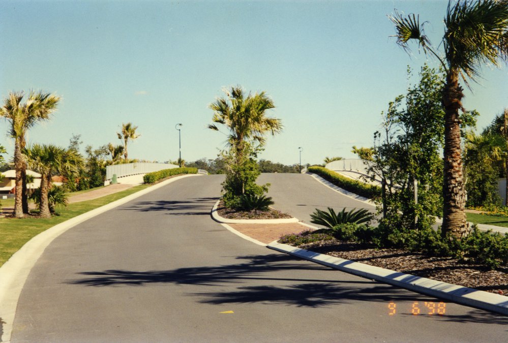 Bridge leading into 'The Promontory' section of Noosa Waters, Noosaville,  3 June 1998