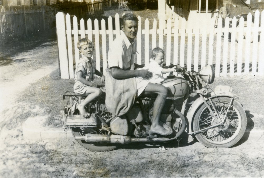 Peter, Kevin and Michelle Freeman, Hastings Street, Noosa Heads, 10 May 1957