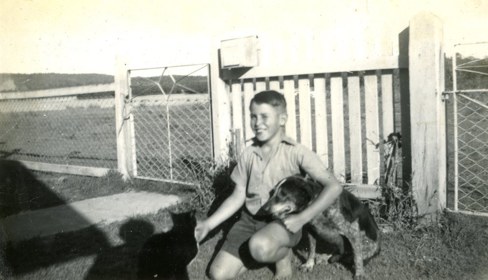 Jim Lowe with Jack (dog), Noosaville, 1952