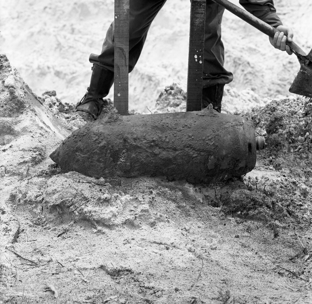 Unexploded ordnance, Sunshine Beach, November 1971
