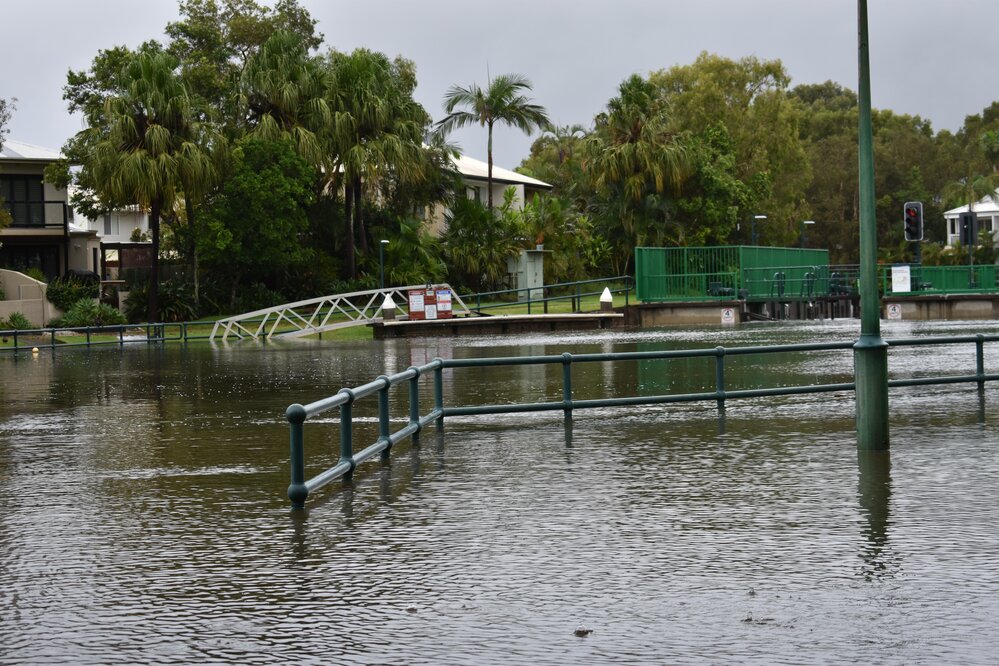 Flooding, Noosa Waters Canal Estate Lock, Noosaville, 26 February 2022