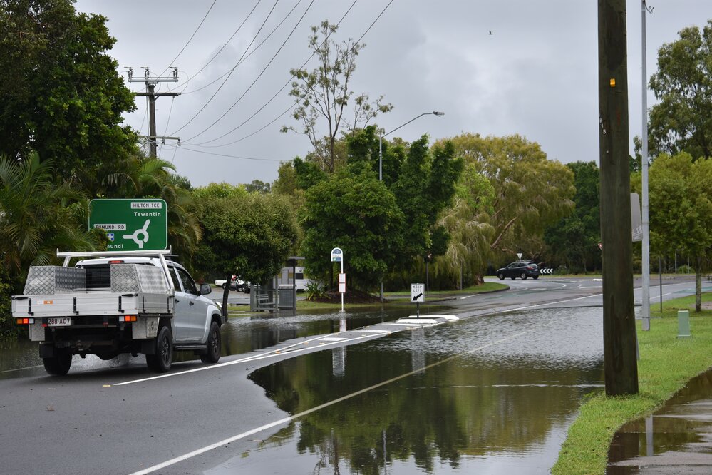 Flooding, Gympie Terrace, Eumundi Road and Hilton Terrace roundabout, Noosaville, 26 February 2022