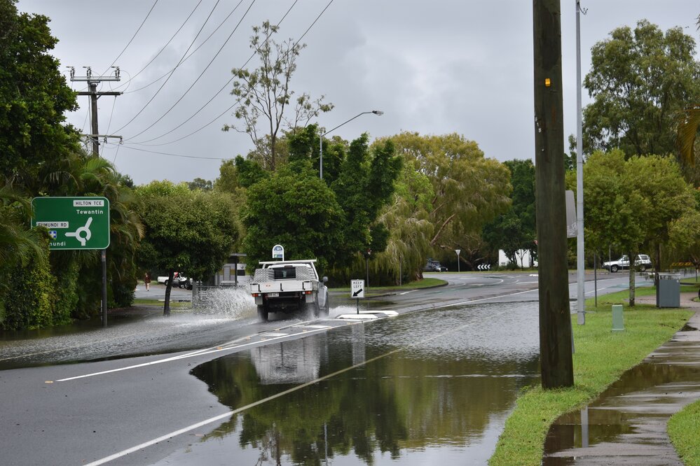 Flooding, Gympie Terrace, Eumundi Road and Hilton Terrace roundabout, Noosaville, 26 February 2022