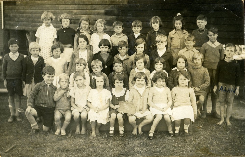 Grade1, Prep II  and I Class Photo, Tewantin State School, Tewantin, 1934
