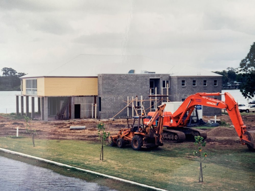Noosa Yacht and Rowing Club under construction, 142 Gympie Terrace, Noosaville, 1993 - March 1994