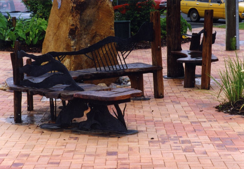 Farmers Seat and fountain, 21 Maple Street, Cooroy, 1996