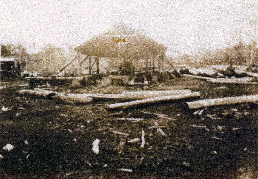 Frank Pearce's sawmill, Oakey Creek, Lower Kenilworth, ca 1920s