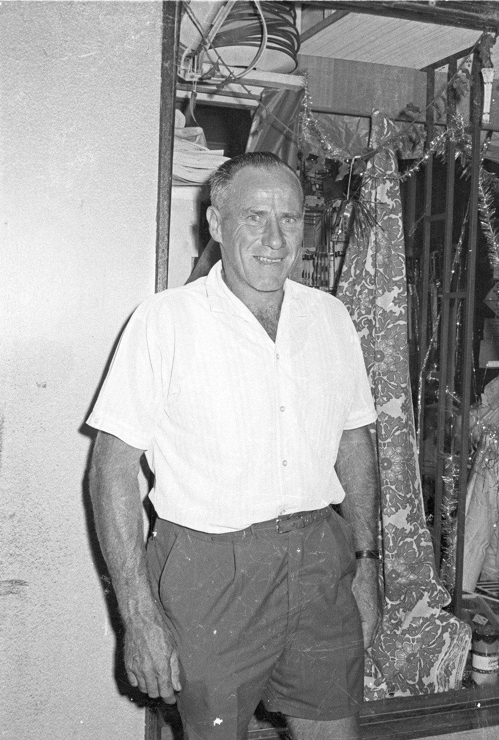 Attendee, Christmas Eve Mardi Gras, Poinciana Avenue, Tewantin, 24 December 1969