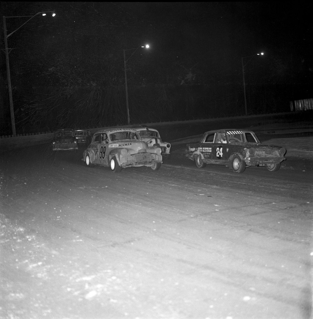 Car racing, Sunshine Coast Speedway, Wappa Falls Road, Yandina, ca November 1973