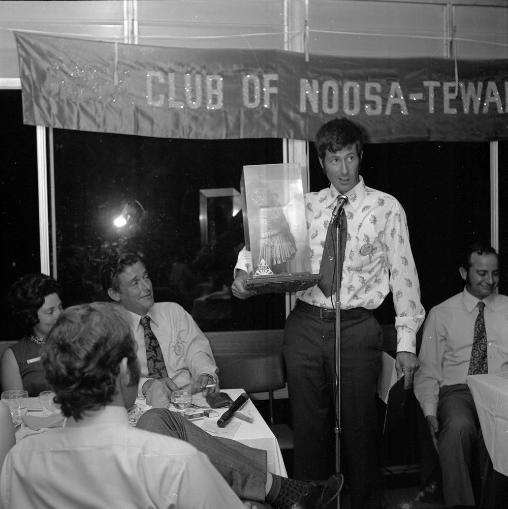 Presentation, Apex Club of Tewantin Noosa, Tewantin, 1973