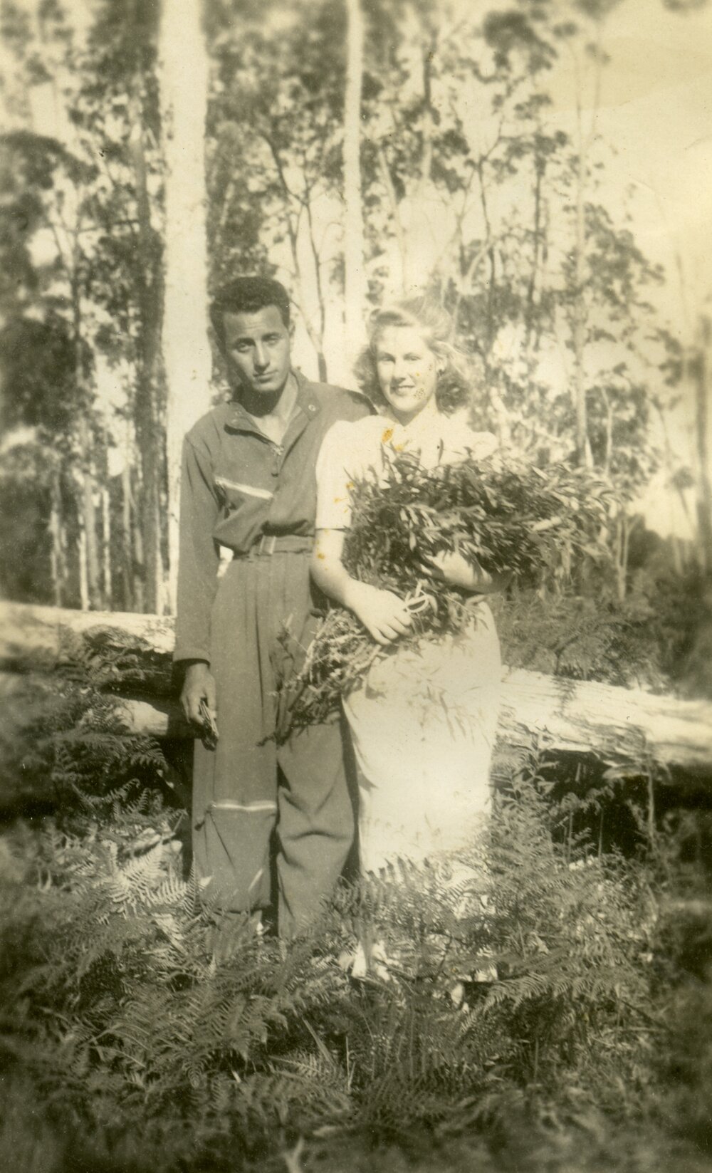 Honeymooners, Joe and Ruby Battaglia, Tewantin, 1943