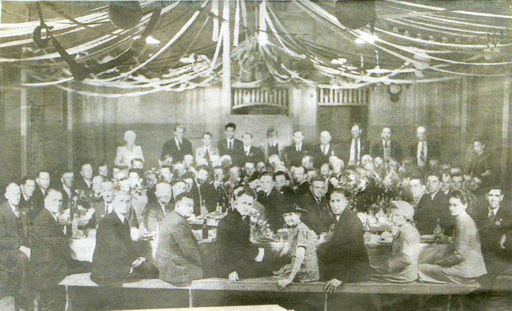 Reunion of founding members Tewantin Returned Services League, School of Arts, Tewantin 