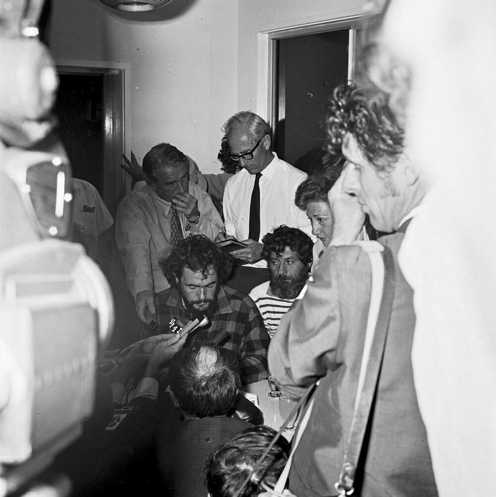 La Balsa expedition crew, media conference, November 1970

