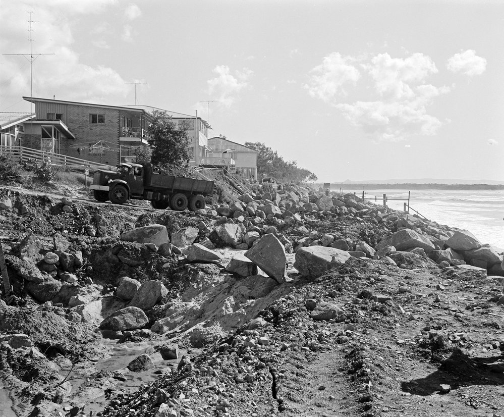 Construction, rock sea wall, Noosa Main Beach, Noosa Heads, May 1969